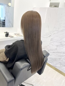 イレス 札幌駅南店(IRESU) 髪質改善/縮毛矯正/美髪/酸性ストレート/白髪染め髪/ヘッドスパ