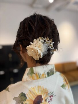 スティル ヘアアンドアイラッシュ(STILL hair&eyelash) 【柴田】ゆるふわサイドシニヨン