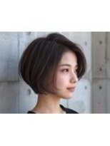 グルービーヘア(Groovy Hair) まとまりボブ