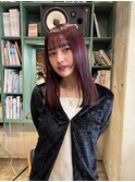ボルドー系カラー × ストレートミディ