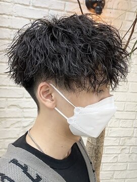 ステラ(STELLA) ツイスパ刈り上げマッシュ