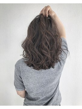 トリート 南行徳本店(TREAT) ミディアムレイヤー×シアーベージュ