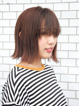 ヘアープロポーザー ラグ(hair proposer Leggu) ナチュラル外はねボブ