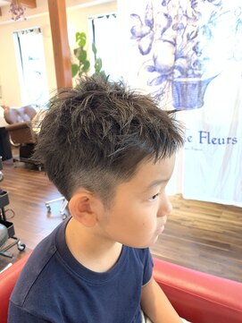 ヘアーサロン コートニー(hair salon courtney) 2ブロック