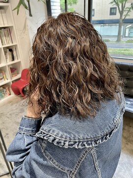 ディーカヘアーセンダイ(Di KA HAIR sendai) スパイラル/おしゃれパーマ/グレージュ/ウェット感