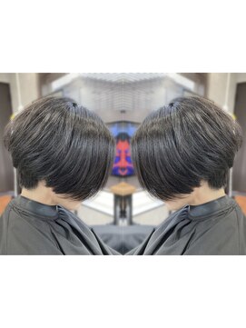 エイダ(EIDA) ■オトナ可愛いクビレショートがオススメ☆