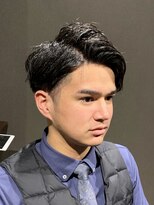 ビーダンディー(Bee dandy)&nbsp;ビジネスツーブロックショート 束感メンズパーマ アップバング