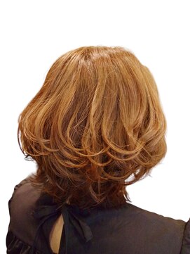 アンリップス(&Lips) ショートボブ