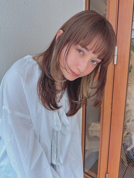 ルービック 梅田茶屋町(Rubik) 顔まわりレイヤー/イヤリングカラー