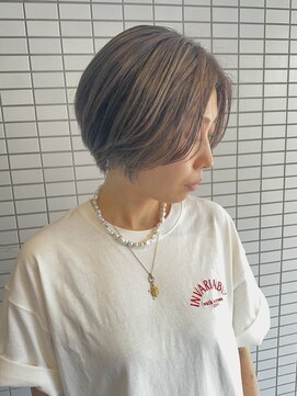 ヘアアンドスペース ベロン(hair&space velon) 丸みショートボブ