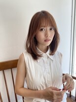 大人かわいいふんわりミディアムレイヤー/ピンクベージュ
