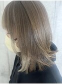 透明感インナーカラーベージュ