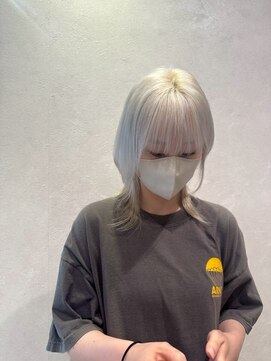 アース 今池店(HAIR&MAKE EARTH) 艶々ホワイトカラー