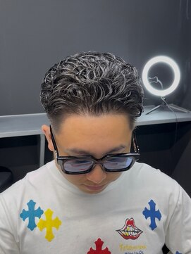 レジェンド(Regend) 漢の色気極道パーマ