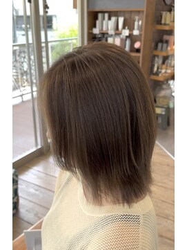 ヴィコロ(vicolo) 白髪ぼかし/ハイライト/グレージュ/40代