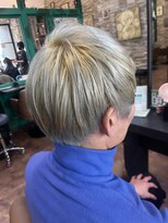 ヘアーラウンジ アンフィ 井土ヶ谷(Hair Lounge Anphi)&nbsp;シルバーブロンド