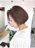 グラデーションボブ マロンベージュカラー