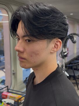 ニコ トウキョウ ロジック(nico TOKYO Logic) センターパートニュアンスパーマ曲がる縮毛矯正