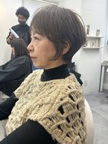 アルトル 池袋(altru)&nbsp;どこの角度でも褒められるまるみとくびれのあるショート