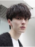 渋谷シャドウパーマメンズマッシュウルフセンターパートカット
