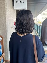 フィルム(FiLMs)&nbsp;ミディアムパーマ/デザインパーマ/透明感ブラウン