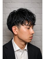 グレイスフルバーバー 新宿パークタワー店&nbsp;パーマ初めての方◎新宿理容室で黒髪ビジネスパーマ