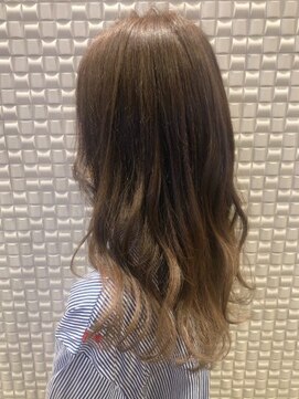 オリーブスバイネオリーブ(Olive's by neolive) 【新宿 Olives by neolive】アッシュベージュ