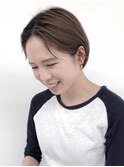 ショートボブ