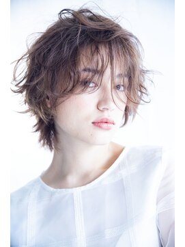 ビューティーアンドケアカロン(Beauty and Care CALON) 【センシュアルな光が誘う】可憐なベージュカラー