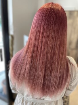 ラビスモア(Lovis moa) 切りっぱなしボブ/ピンクブラウン/エアリーロング/美髪のススメ