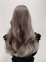 トゥエンティ(twenty)&nbsp;レイヤーカット×バレイヤージュアメジスト【twenty】