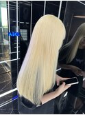抜きっぱなしブロンドハイトーンインナーレイヤーカットウルフ