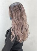 美髪ホワイトブロンドロング顔周りレイヤー_ba384941
