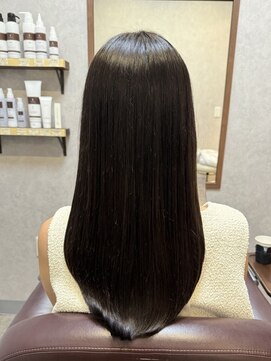 ラテ(Latte) 30代40代50代ロングヘアストレートヘア美髪矯正縮毛矯正髪質改善
