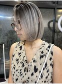大人切りっぱなしボブバレイヤージュエアタッチハイライトカラー