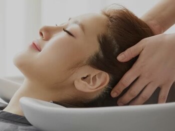 フレーム スクエアの写真/“がんばる毎日に、ちょっとだけ深呼吸を。”Aujuaヘッドスパで心身共にリラックス。特別な時間を是非＊