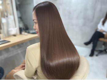 レヴ 草加店(LEV.)の写真/【髪質改善】うねり、ふくらみなど様々なクセ毛に対応♪【縮毛矯正・ストレート】自分史上最高のツヤ髪へ♪