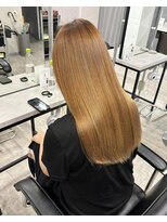 ノーバル バイ シエスタ 池袋(NoVal by siesta)&nbsp;ミルクティーベージュ　× エアタッチグラデーション/AZE