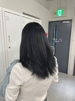 ヌーヴェル(nouvelle)&nbsp;ブルーブラック×レイヤーカット