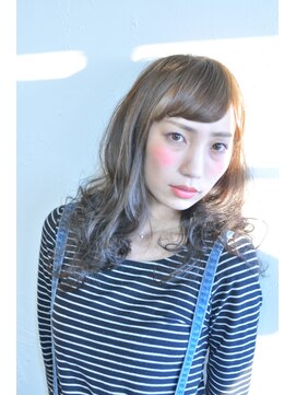 トリックスタンダードナチュラル(TRICK STANDARD Natural) 大人可愛いボブディ