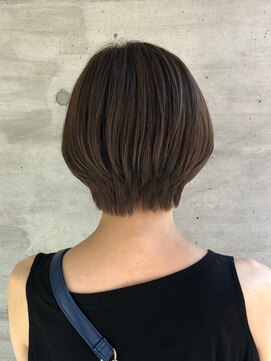 ヘアーブリーズ(hair breeze) 大人可愛い☆すっきりひし形シルエットショートヘア