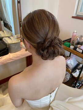 グラムール(Gramour) ツルツルシニヨン