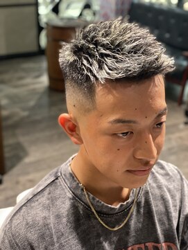 サンアンドマーリィズバーバー 駅前店(SON&MARLEY'S BAR BER) 本厚木スキンフェードスタイル/マーリィーズ