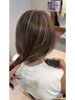 レビーヘアー(Revie hair)&nbsp;白髪ぼかしハイライトカラー