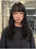 ロングレイヤーカット黒髪ロング顔まわりカット前髪
