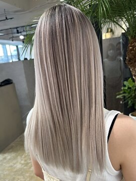 メリー オオサカ(Merly Osaka) milky white ash