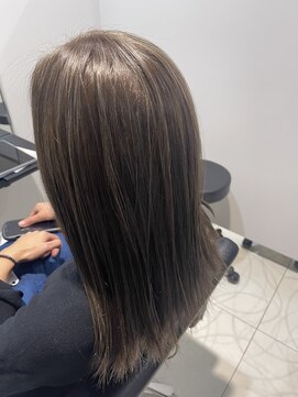 イルミ(iLUMi) iLUMi　×　ハイライトカラー