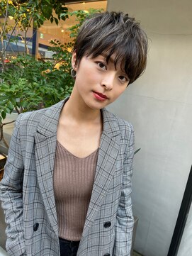 ソワネ 表参道(soigne) 表参道大人ショートボブ顔周りレイヤーカットくびれショート30代