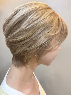 タヤ 心斎橋店(TAYA) エアリーショート