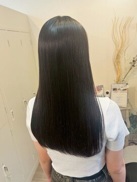 ロッカヘアエジェ(ROCCA hair eje.) ハイライトカラーモードストレートロング
